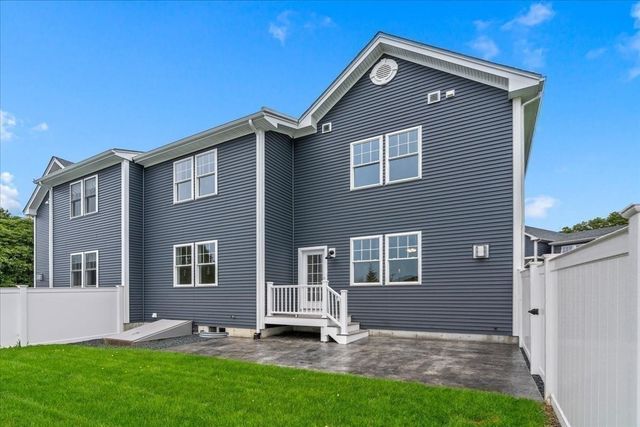 16 Ocean Pines Drive A, Bourne, MA 02562