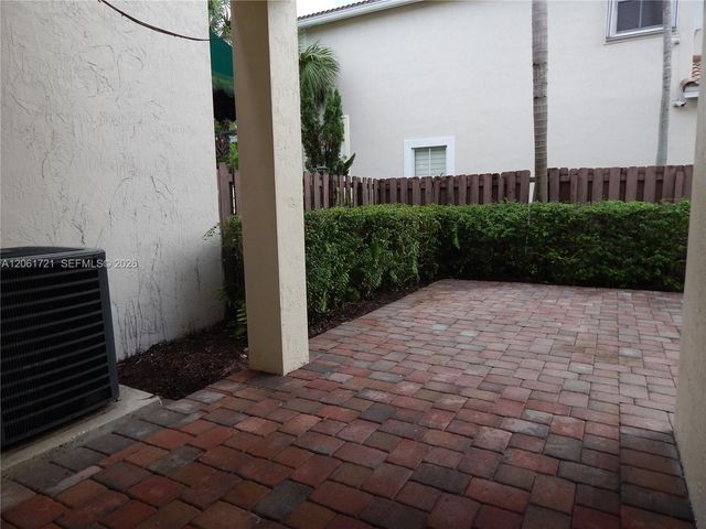 320 SW 87th Court, Miami, FL 33174