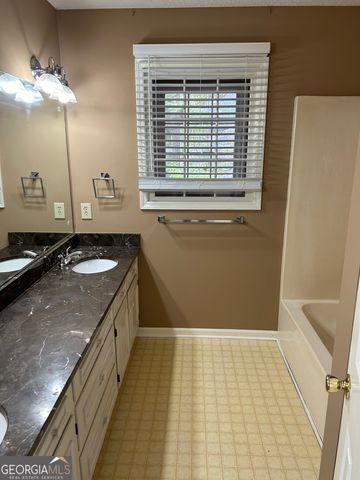 185 Pebble Creek Drive, Athens, GA 30605