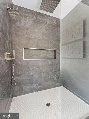 981 NEW BROOKLYN ERIAL RD, Sicklerville, NJ 08081