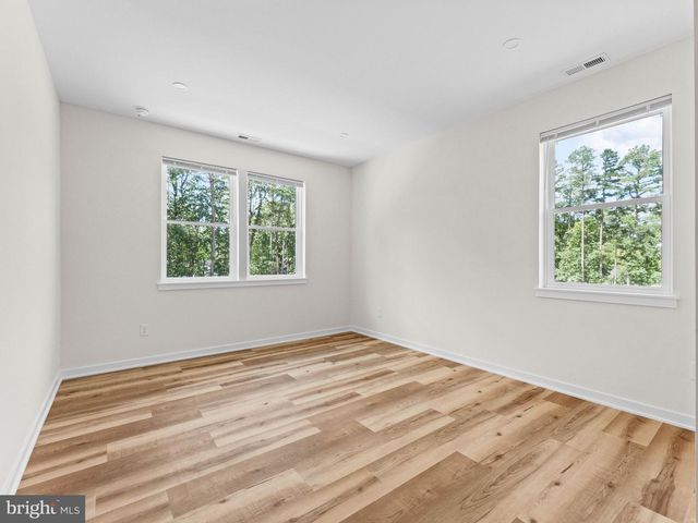 981 NEW BROOKLYN ERIAL RD, Sicklerville, NJ 08081