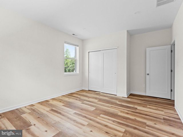981 NEW BROOKLYN ERIAL RD, Sicklerville, NJ 08081