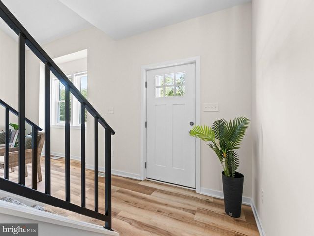 981 NEW BROOKLYN ERIAL RD, Sicklerville, NJ 08081