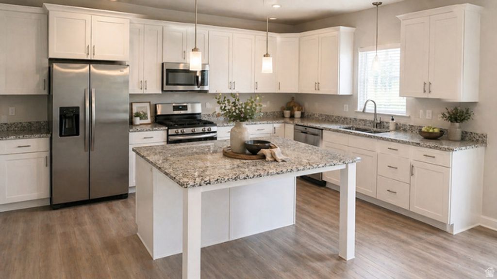 Image 7 of property listing at 1966 E BLUE SPRUCE RD, Eagle Mountain, UT 84005