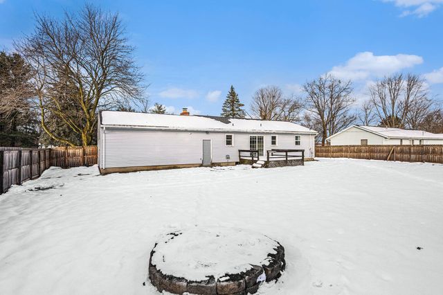 4854 E Y Avenue, Vicksburg, MI 49097