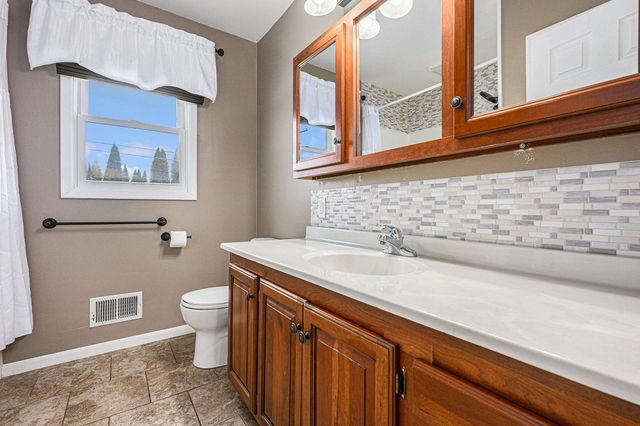 4854 E Y Avenue, Vicksburg, MI 49097