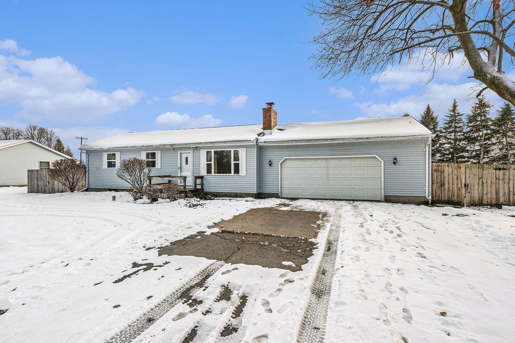 4854 E Y Avenue, Vicksburg, MI 49097