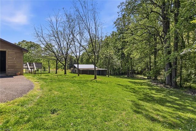 1848 Tower Road, Boonville, NC 27011