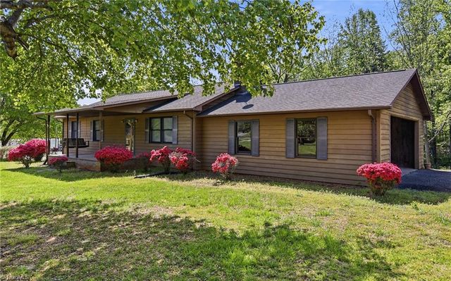 1848 Tower Road, Boonville, NC 27011