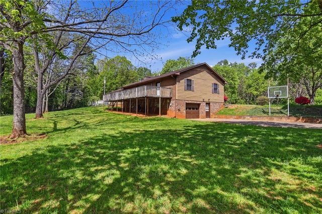 1848 Tower Road, Boonville, NC 27011