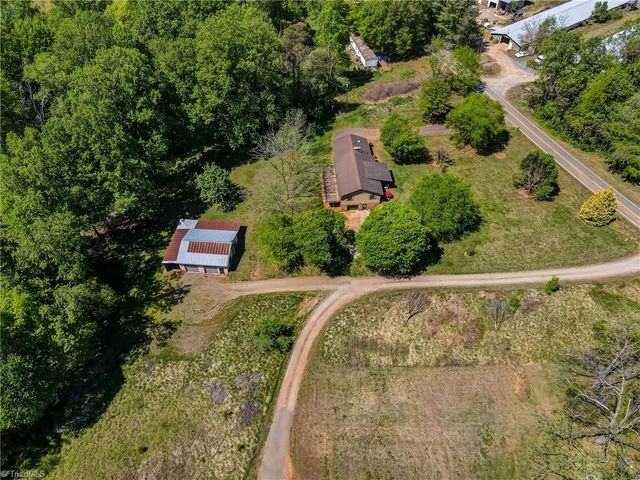 1848 Tower Road, Boonville, NC 27011