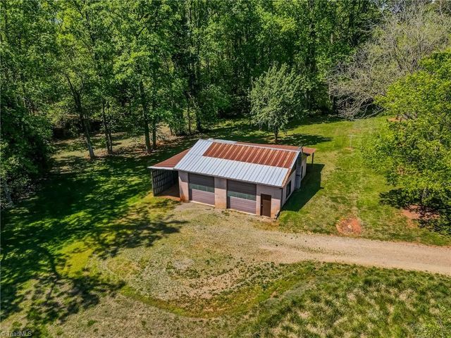 1848 Tower Road, Boonville, NC 27011
