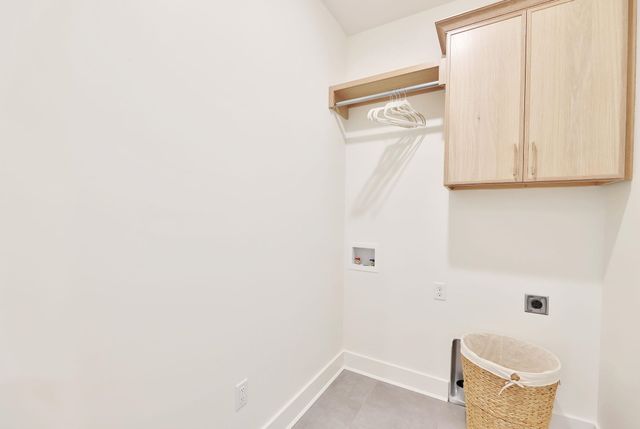 3239 N Bedford St, Wichita, KS 67226