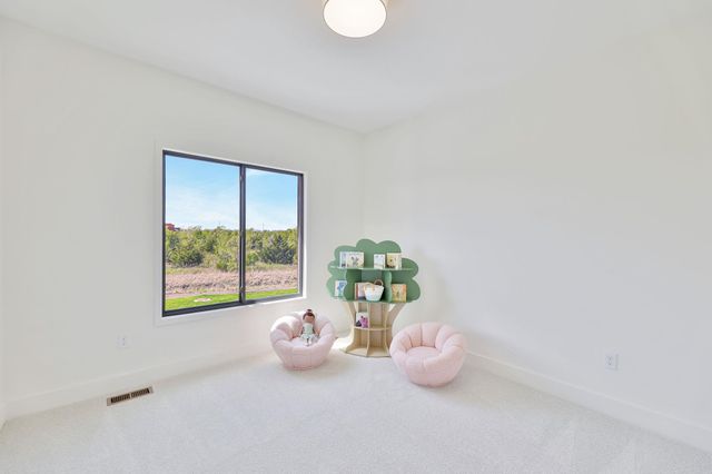 3239 N Bedford St, Wichita, KS 67226