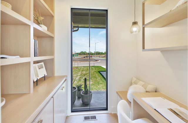 3239 N Bedford St, Wichita, KS 67226