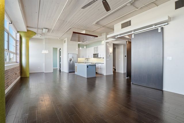 2600 W 7th Street 2508, Fort Worth, TX 76107
