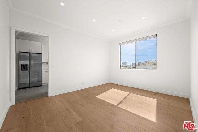 106 N Croft Avenue 301, Los Angeles, CA 90048