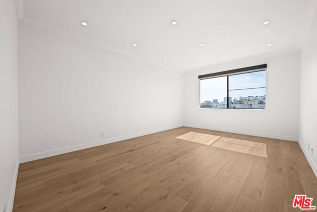 106 N Croft Avenue 301, Los Angeles, CA 90048