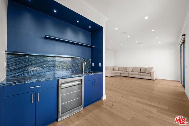 106 N Croft Avenue 301, Los Angeles, CA 90048