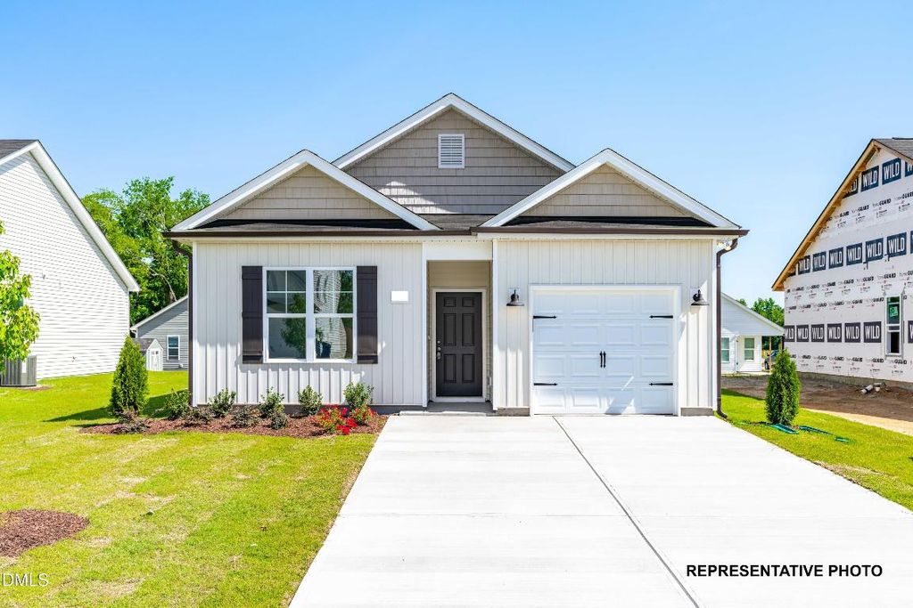 27 N Mistflower Street, Clayton, NC 27520