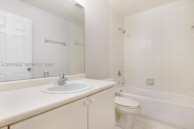 2828 SE 16th Ave 114, Homestead, FL 33035