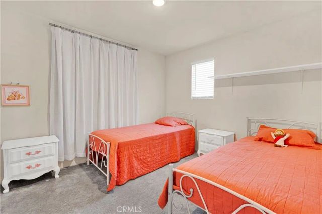 12644 Ojo Caliente, Victorville, CA 92392
