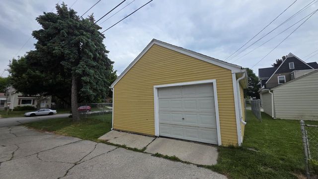 1423 N 17th STREET, Sheboygan, WI 53081