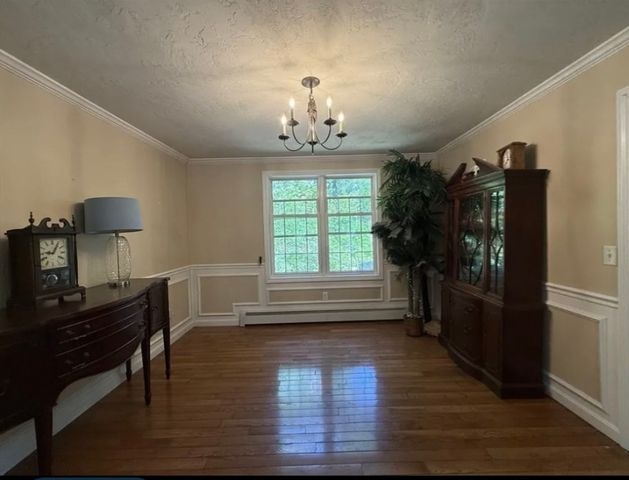 38 Lake St, Spencer, MA 01562
