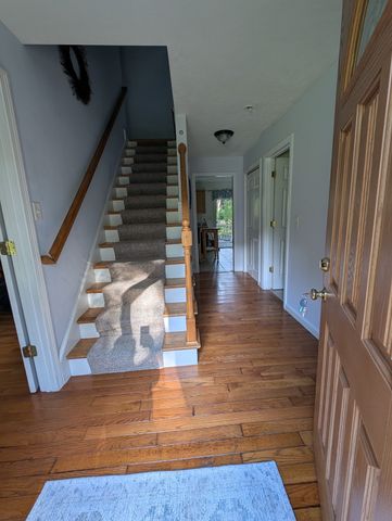 38 Lake St, Spencer, MA 01562