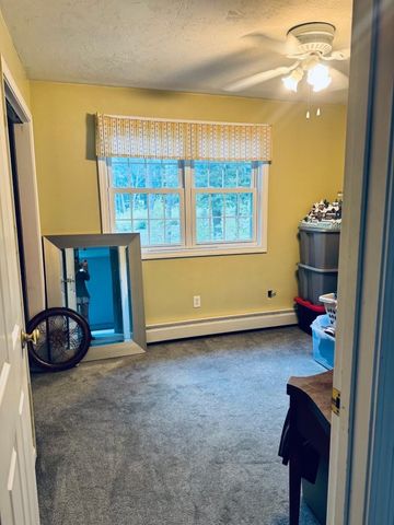38 Lake St, Spencer, MA 01562