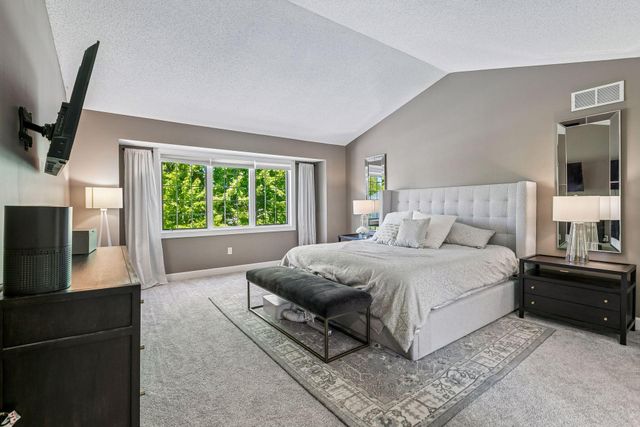 3790 Yellowstone Lane N, Plymouth, MN 55446