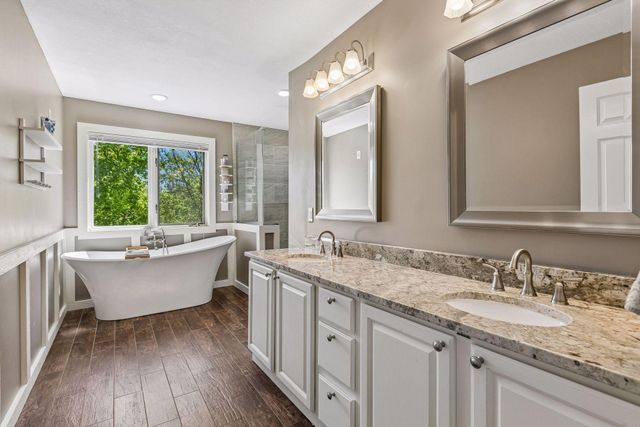 3790 Yellowstone Lane N, Plymouth, MN 55446