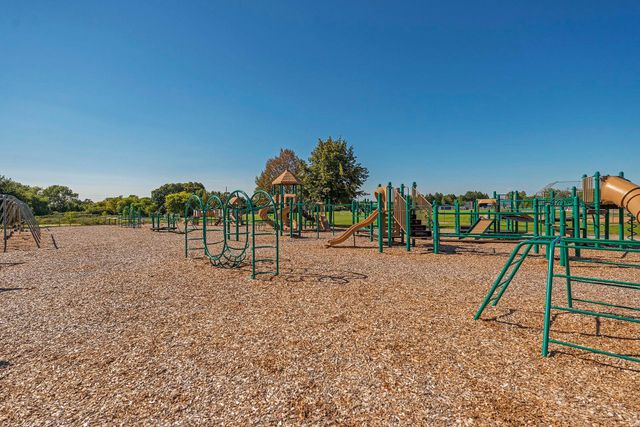 3790 Yellowstone Lane N, Plymouth, MN 55446