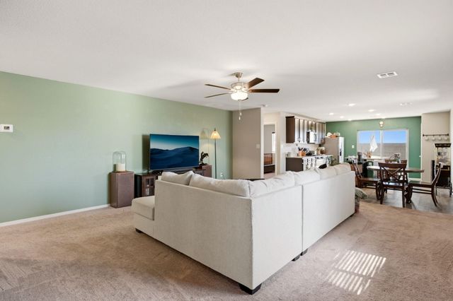 3852 Hernandez Street SW, Los Lunas, NM 87031