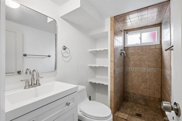 4695 S Clarkson Street, Englewood, CO 80113