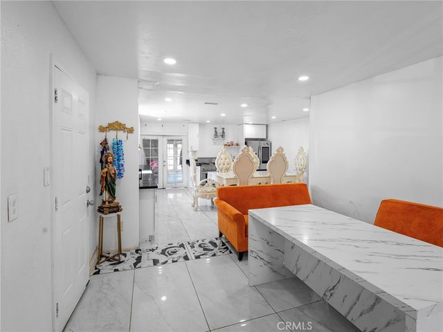 6958 37th Street, Riverside, CA 92509