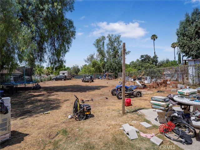 6958 37th Street, Riverside, CA 92509