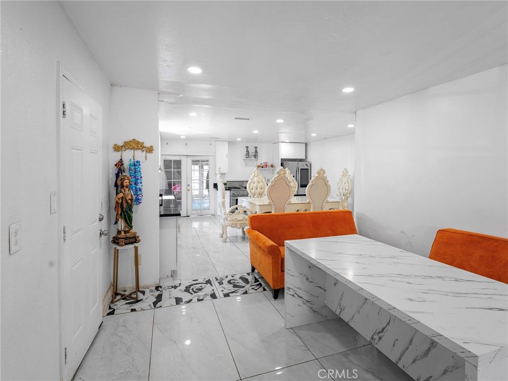 Image 22 of property listing at 6958 37th, Riverside, CA 92509