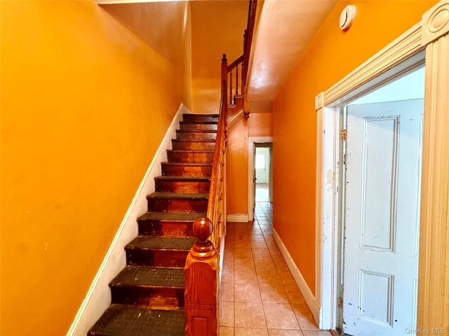 51 Benkard Avenue, Newburgh, NY 12550