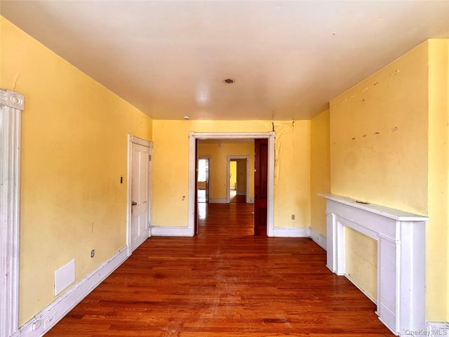 51 Benkard Avenue, Newburgh, NY 12550