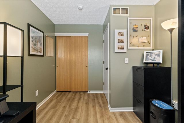 8750 Woodwind Drive, Lewis Center, OH 43035