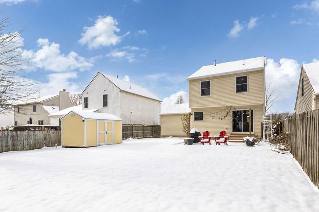 8750 Woodwind Drive, Lewis Center, OH 43035