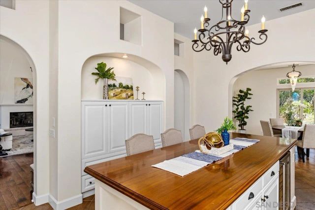8459 Run of the Knolls, San Diego, CA 92127