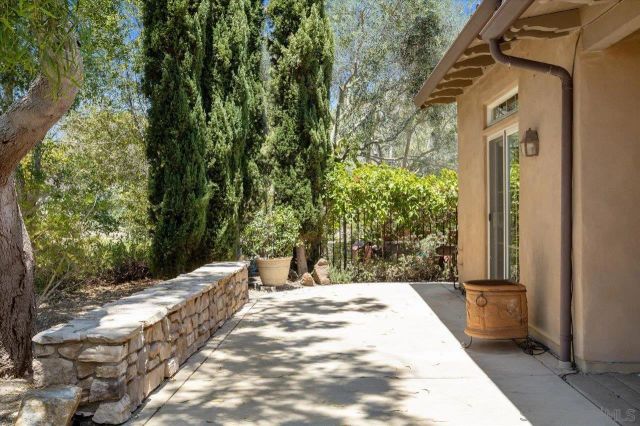 8459 Run of the Knolls, San Diego, CA 92127