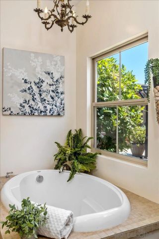 8459 Run of the Knolls, San Diego, CA 92127