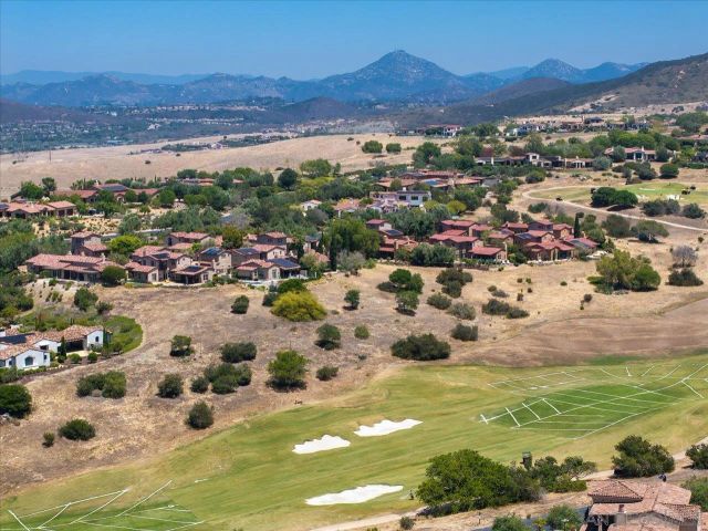 8459 Run of the Knolls, San Diego, CA 92127