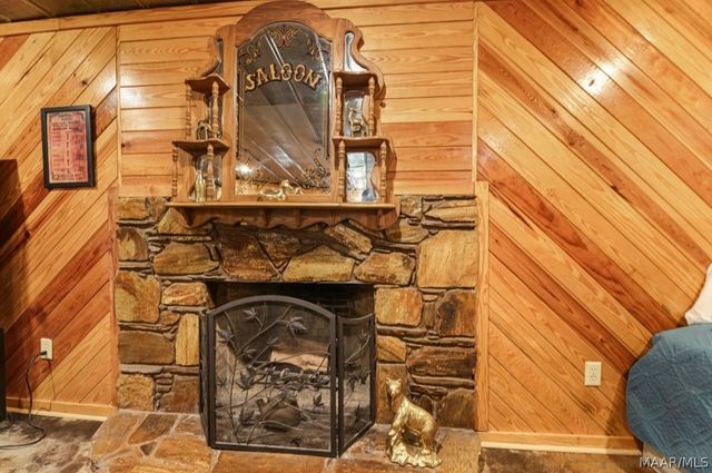 195 John Smith Drive, Deatsville, AL 36022