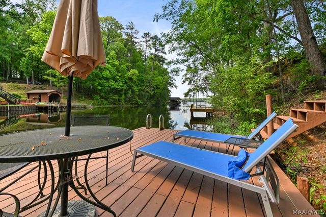 195 John Smith Drive, Deatsville, AL 36022