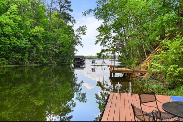 195 John Smith Drive, Deatsville, AL 36022