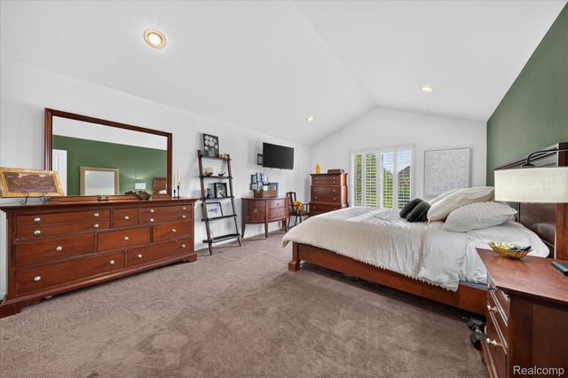 432 E Canford Park, Canton Charter Township, MI 48187
